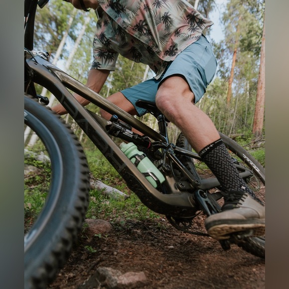 Strafe Ridgeline Bike Short - Picture 8 of 8